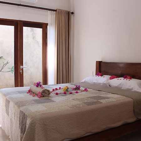 Kampoeng Senggigi Hotel Mangsit Luaran gambar