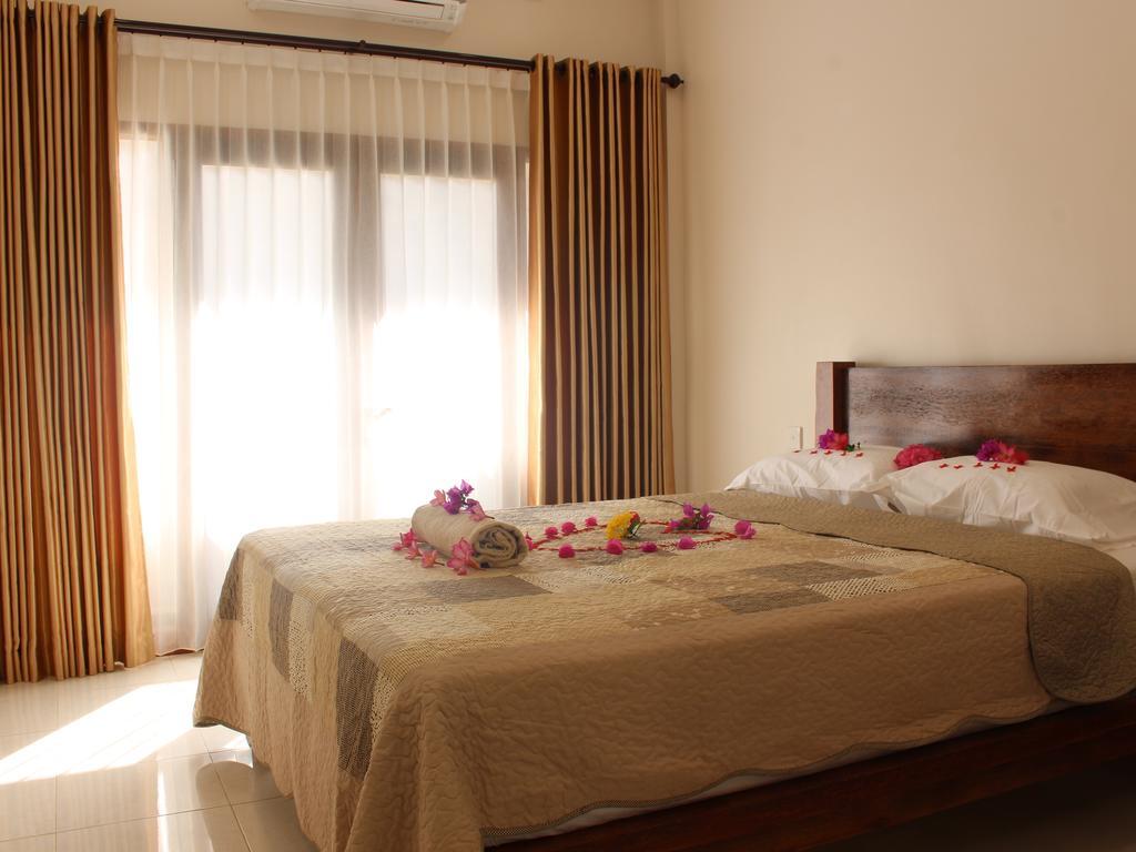 Kampoeng Senggigi Hotel Mangsit Luaran gambar